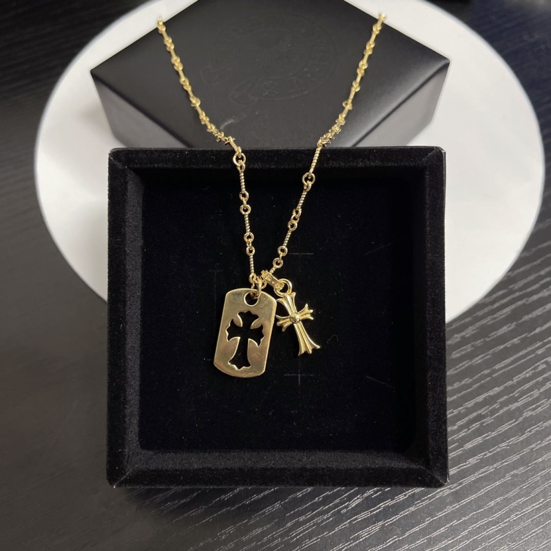 Ch**me He**ts necklaces